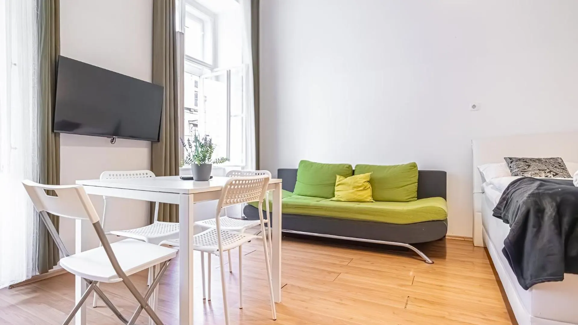 Comfortable 2Br Apt Central And Well Connected Apartment Vienna 0*,  Austria