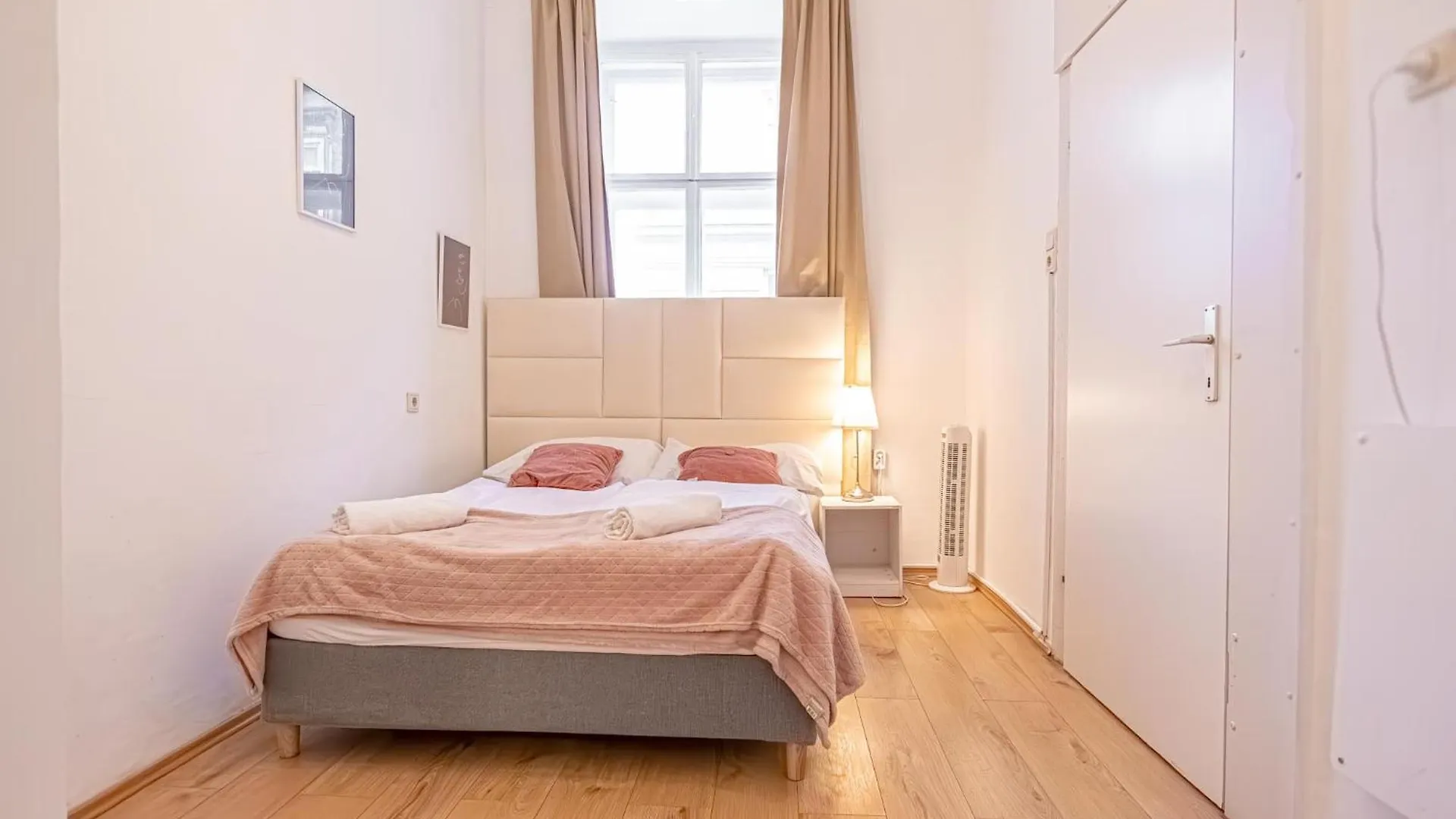 Comfortable 2Br Apt Central And Well Connected Apartment Vienna