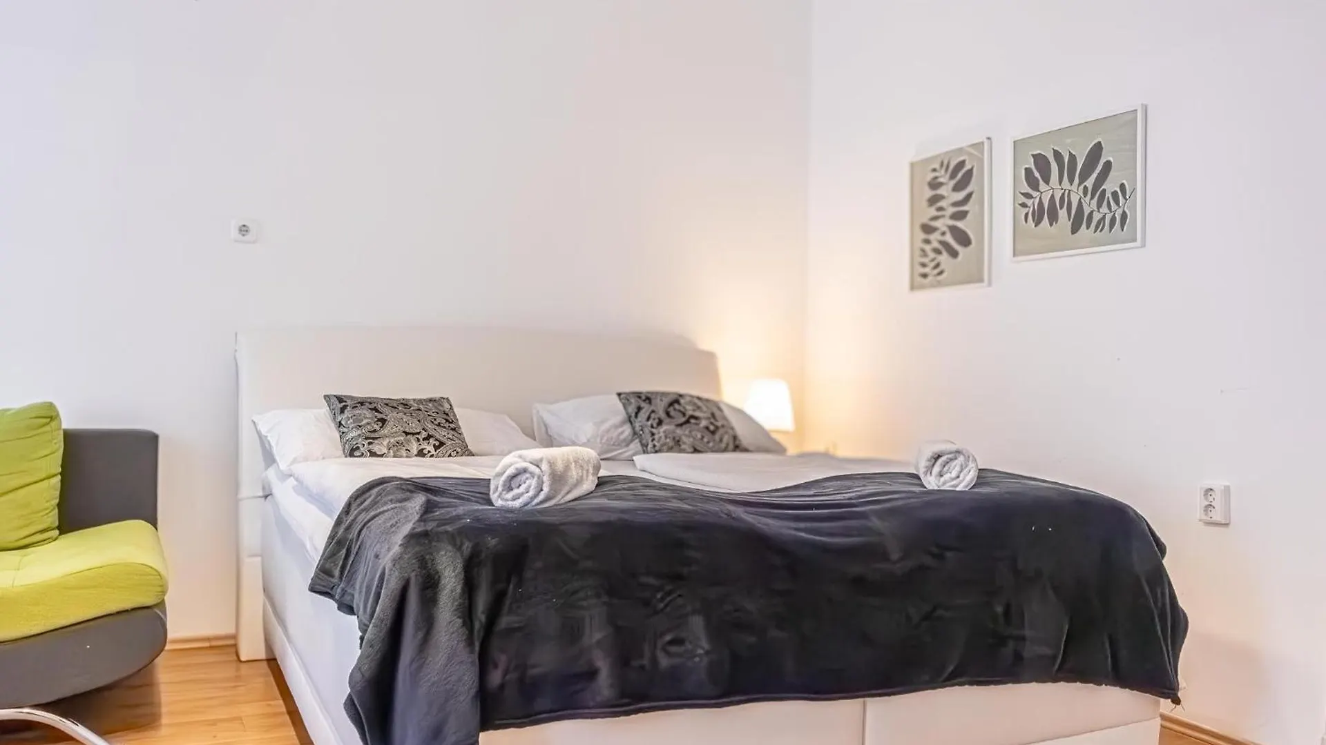 Comfortable 2Br Apt Central And Well Connected Apartment Vienna