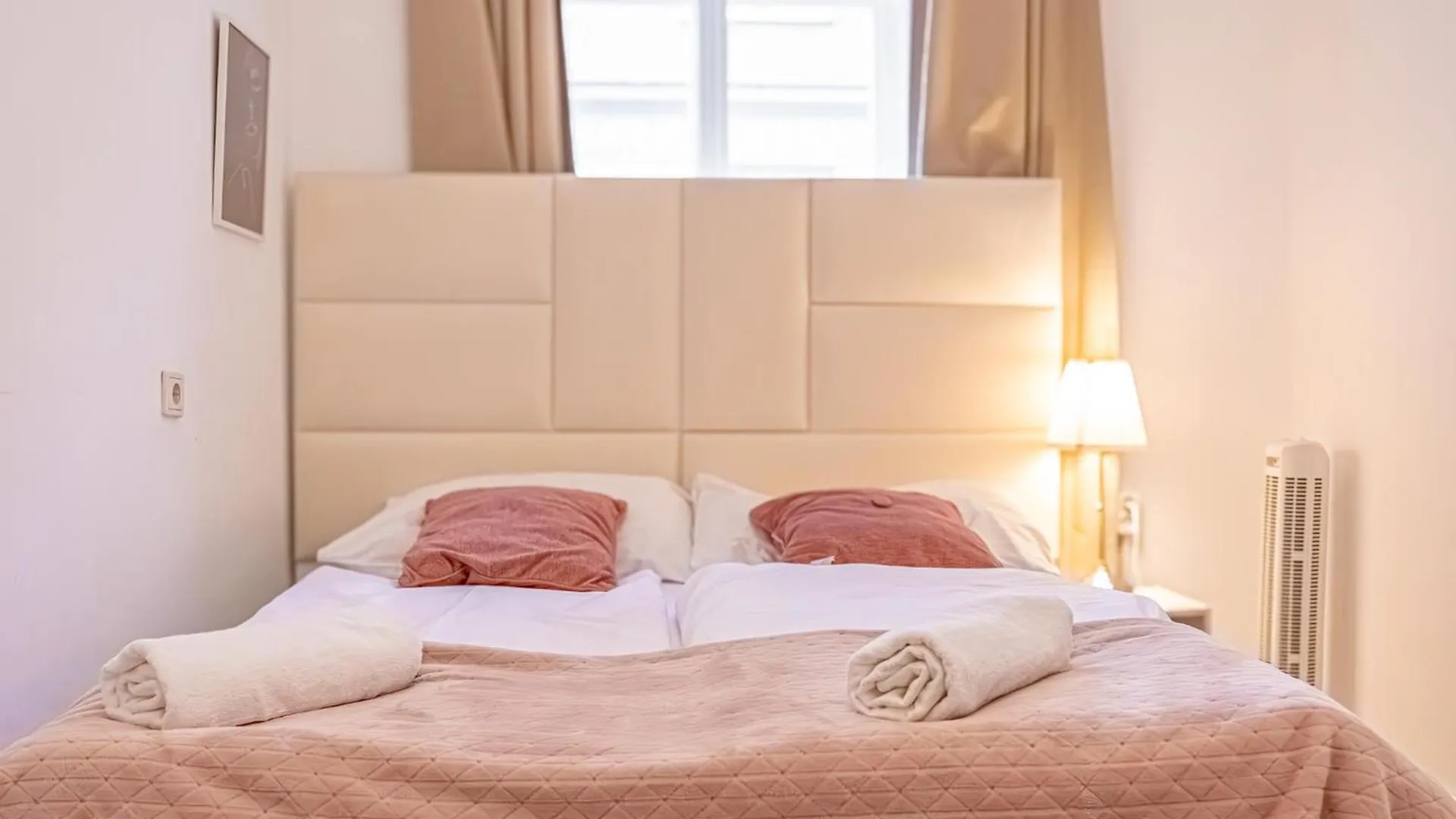 Comfortable 2Br Apt Central And Well Connected Apartment Vienna